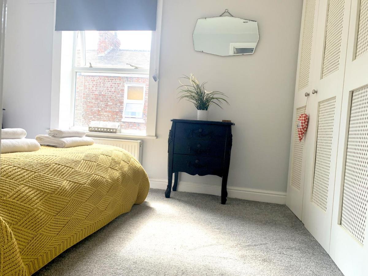 Stay In The Heart Of York At The Hampden - Free Parking - York Holiday Home Exterior foto